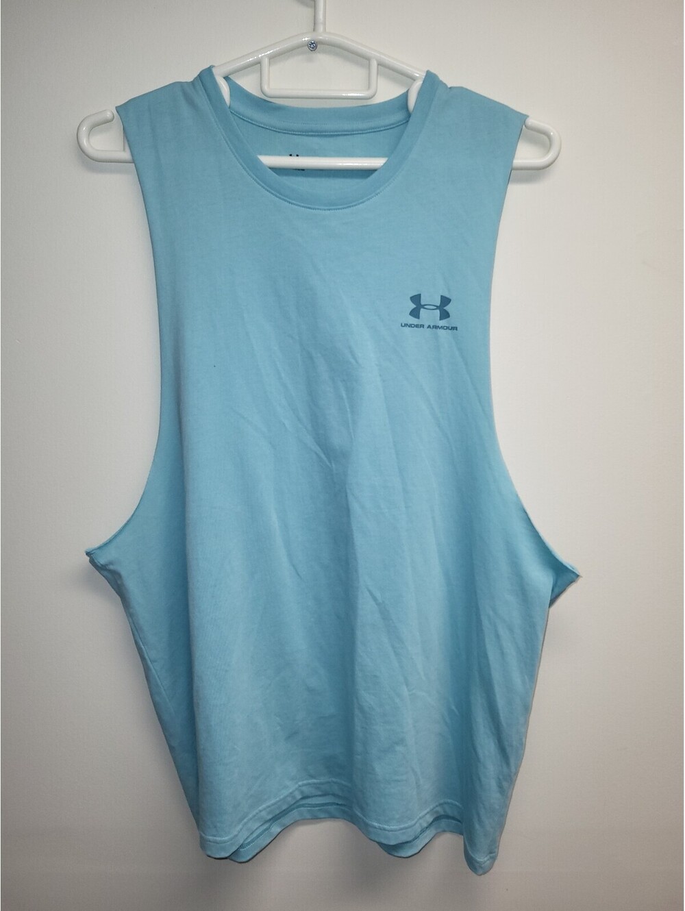 Under Armour Light Blue Cut-Off Tank Top XL Sleeveless Activewear